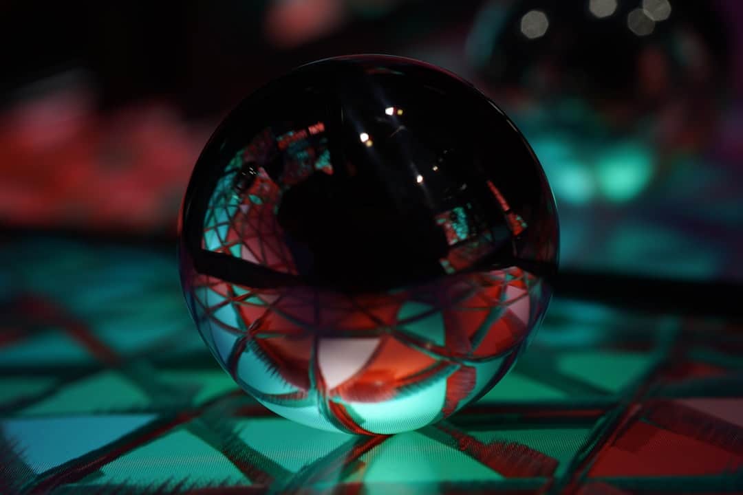 Photo DIY Projecten Voor De Feestdagen Unieke Glasdecoraties Maken Keyword: DIY Glass Decorations
