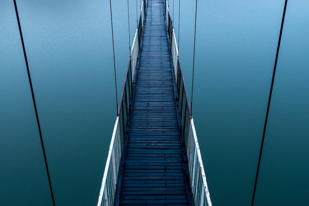 Photo glass bridges